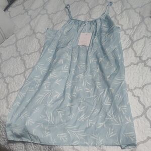 LC Lauren Conrad Blue Chemise with White Leaf Pattern
